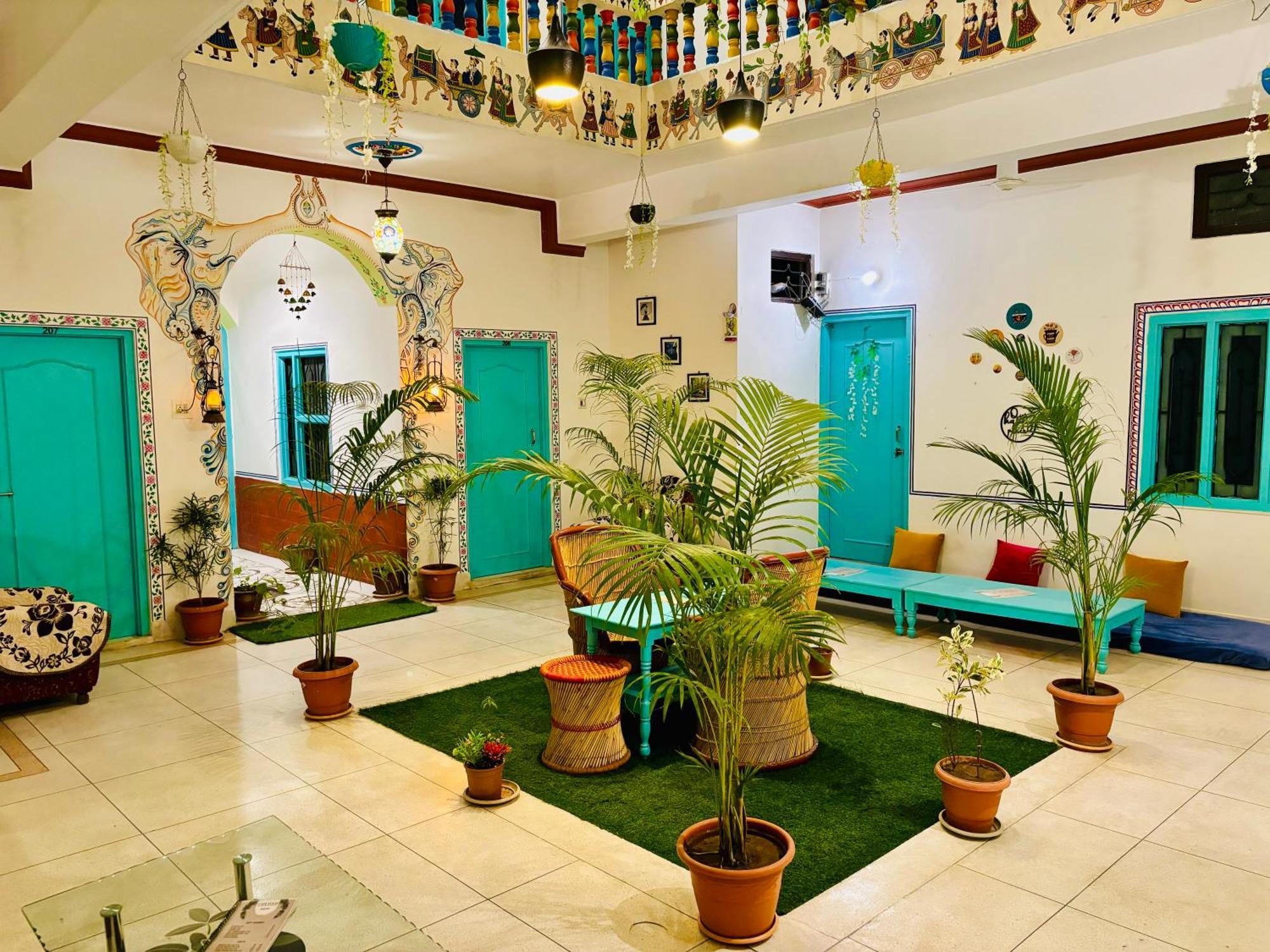 Hotel Tulsi Palace พุชการ์ ภายนอก รูปภาพ